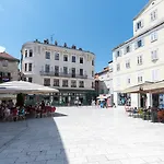 Central Square Heritage Hotel