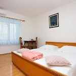 Double Room Split 17766A