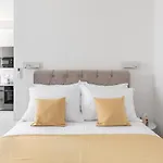 Studio Apartment Home
