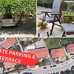 Split City App - Private Parking & Terrace