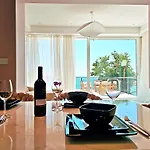 Luxury Seaside House Noble- Best Location In Town