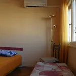 Neva Rooms