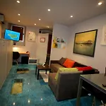 Studio Apartment Art