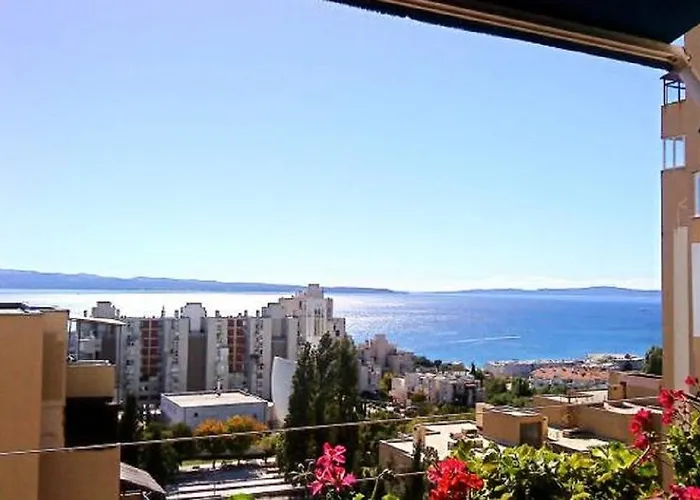 Apartment Doverska Split