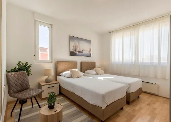 Split Central Apartment,Free Private Parking