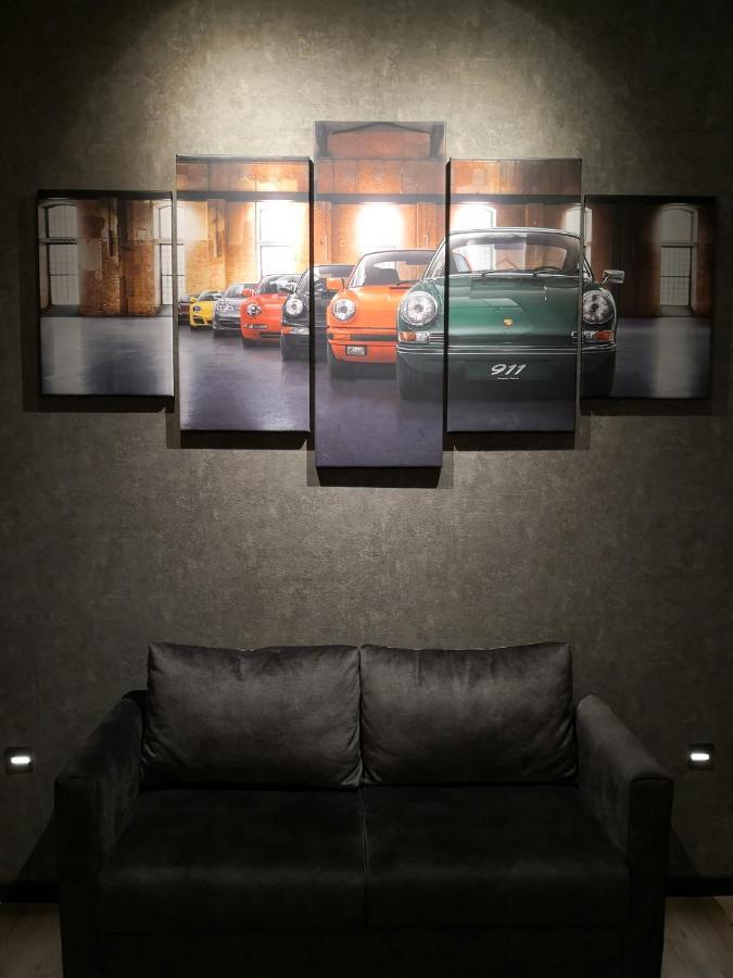 Scuderia 4*