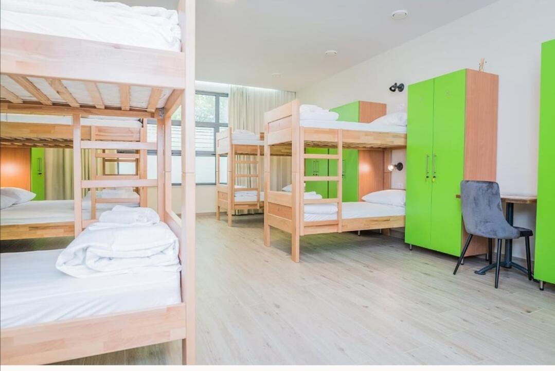 Hostel Ai