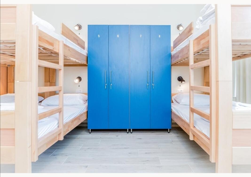 Hostel Ai *