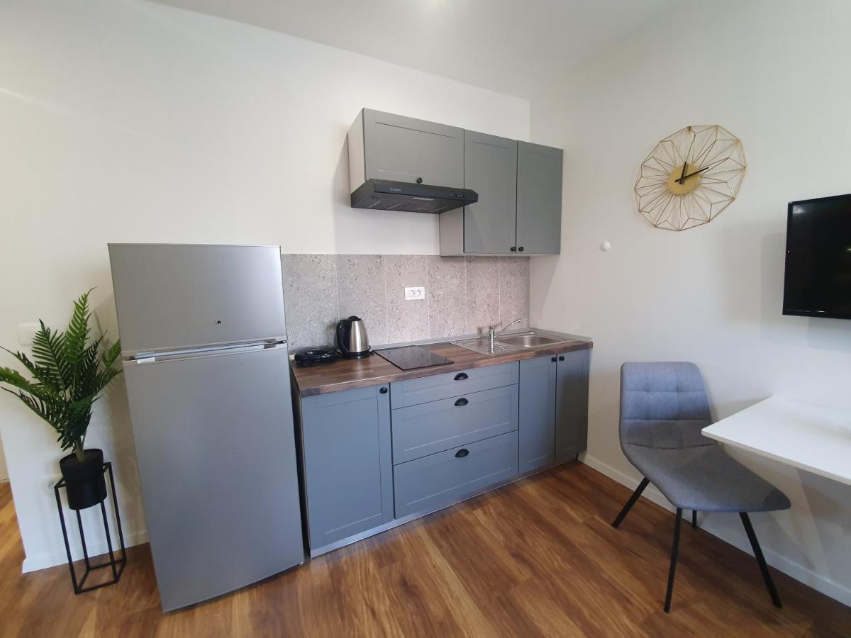 D-apartmentst Apartment Split