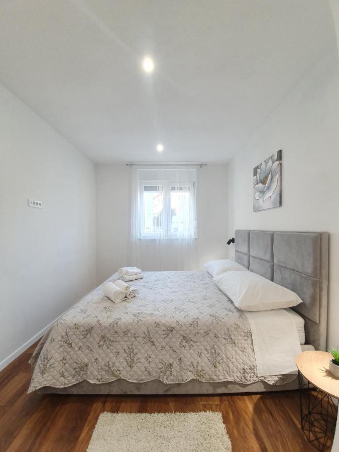 Apartment D-apartmentst