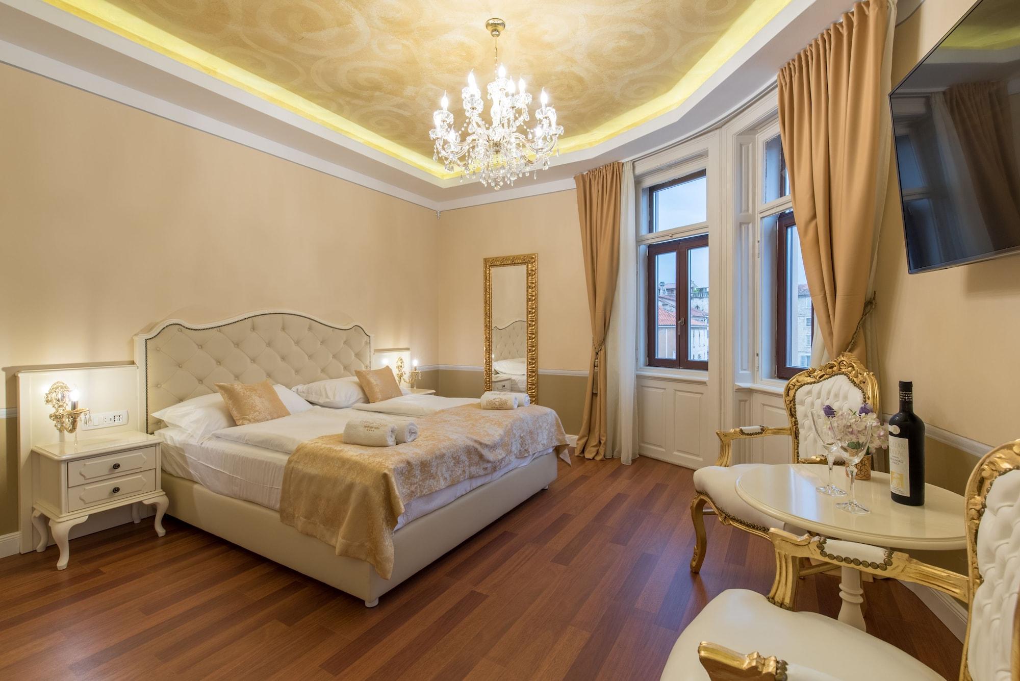 Square Heritage 4*