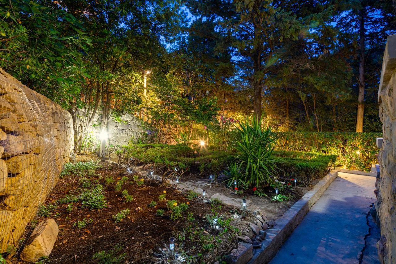 Stone Majestic W Pool - Center Pousada Split