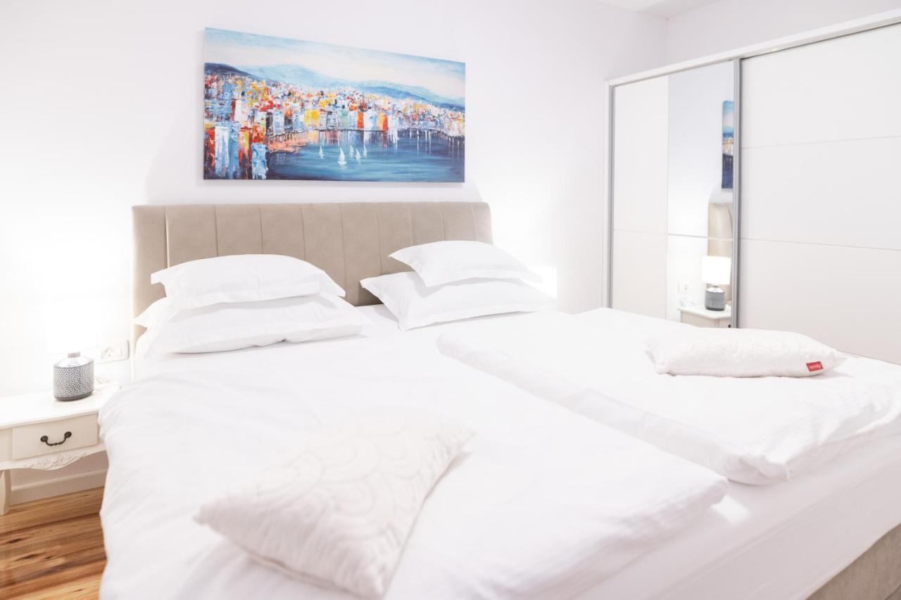 Tokic Apartment Split