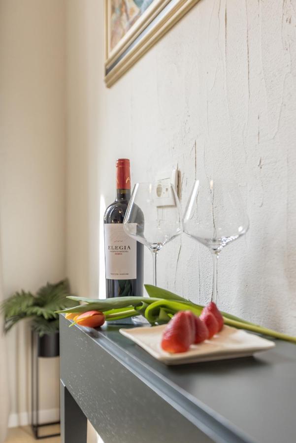Leonis Restaurant & Bed & Breakfast