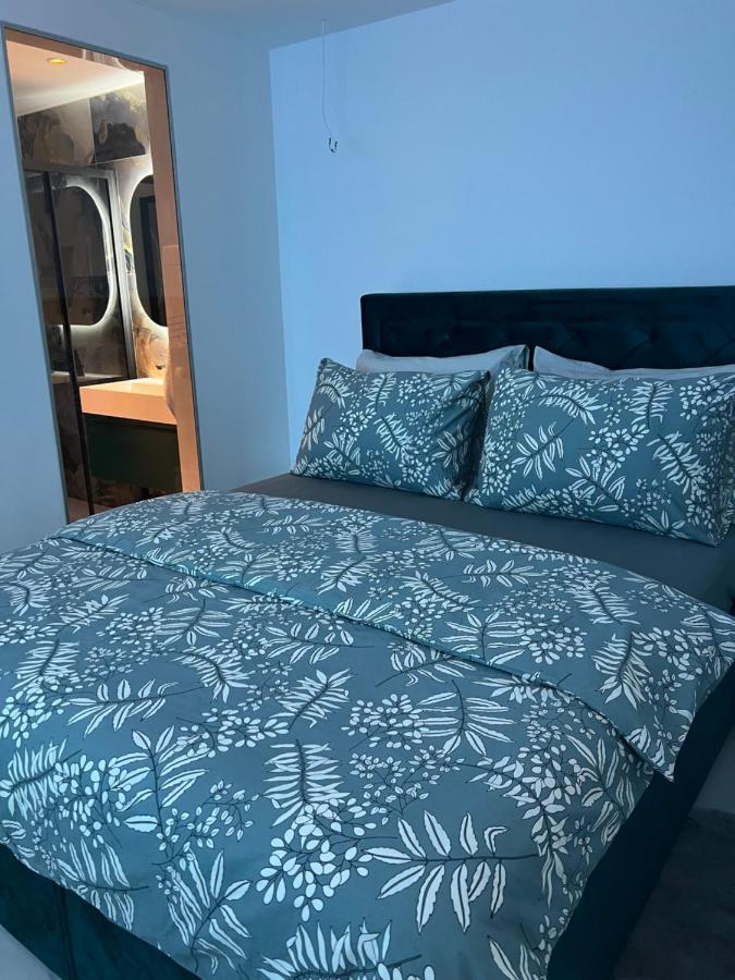 Madonna Luxury 3* Split