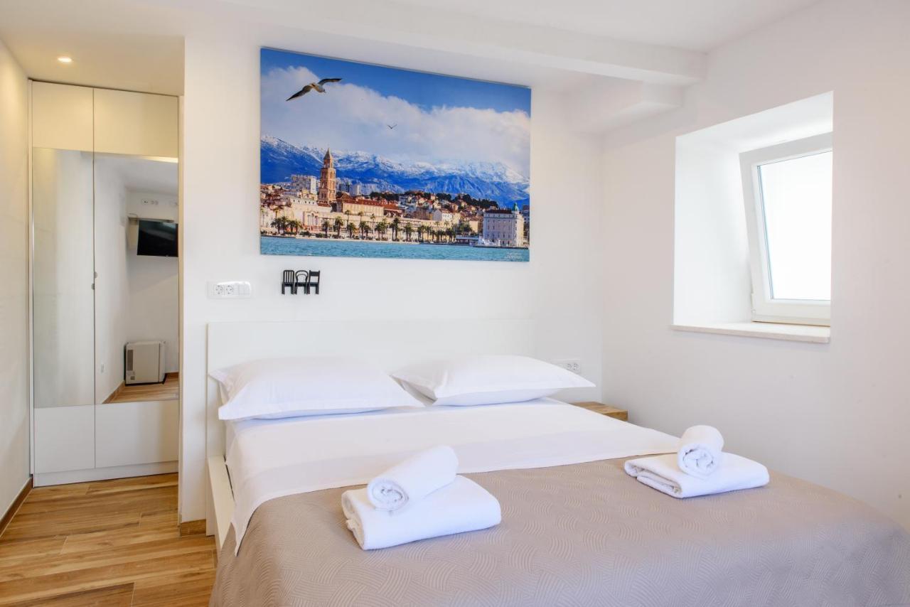 Varos Serenity 2 Apartment Split