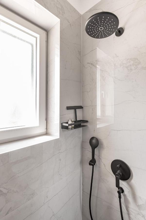 Studio Apartment Home Split