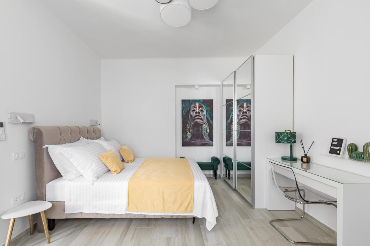 Studio Apartment Home *