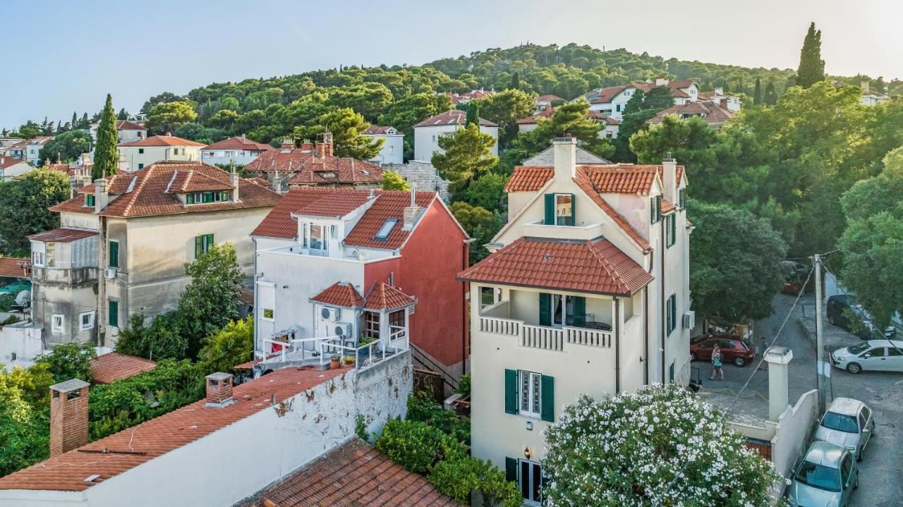 Boutique Anna Varos * Split
