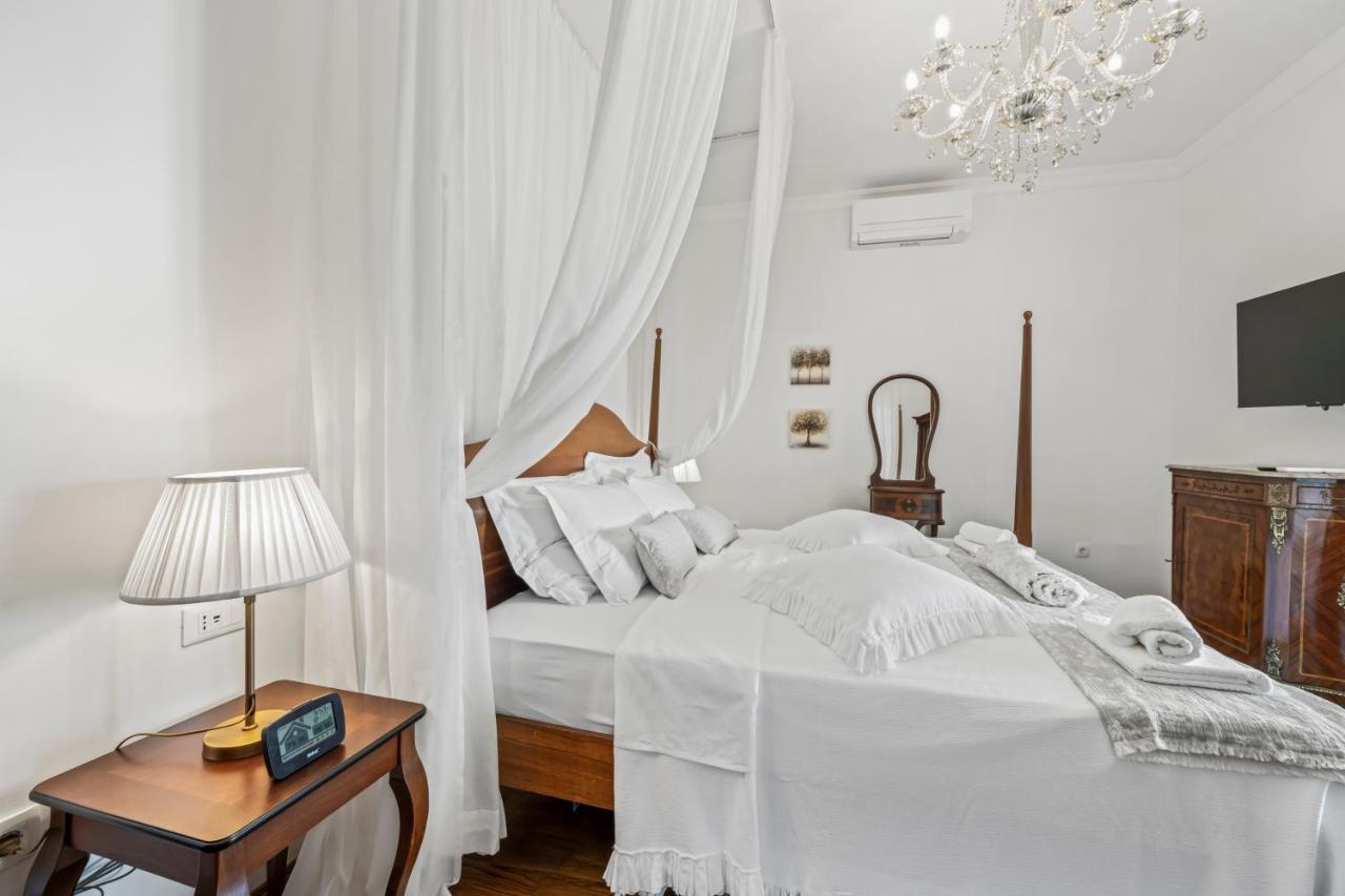 Boutique Anna Varos * Split