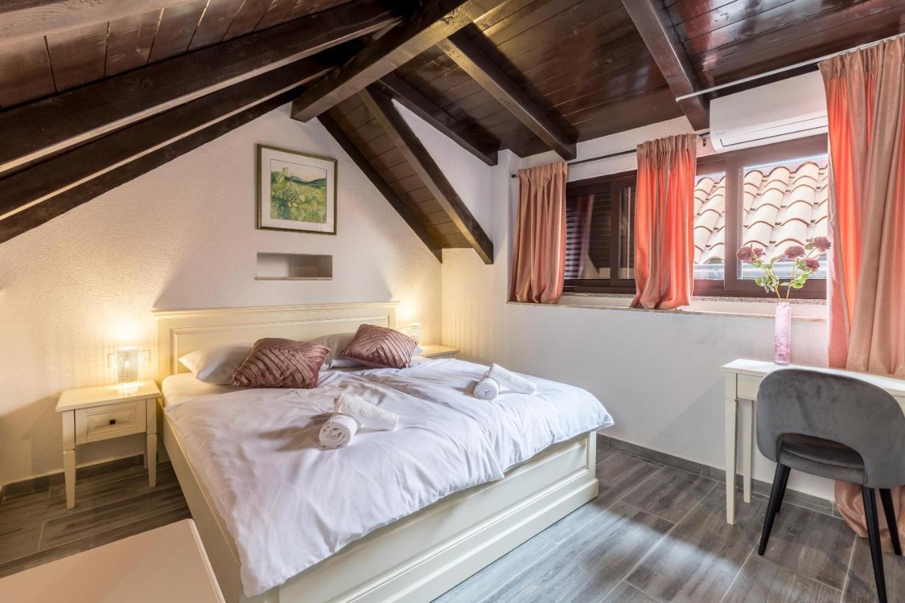 Old Town Matusko Bed & Breakfast *