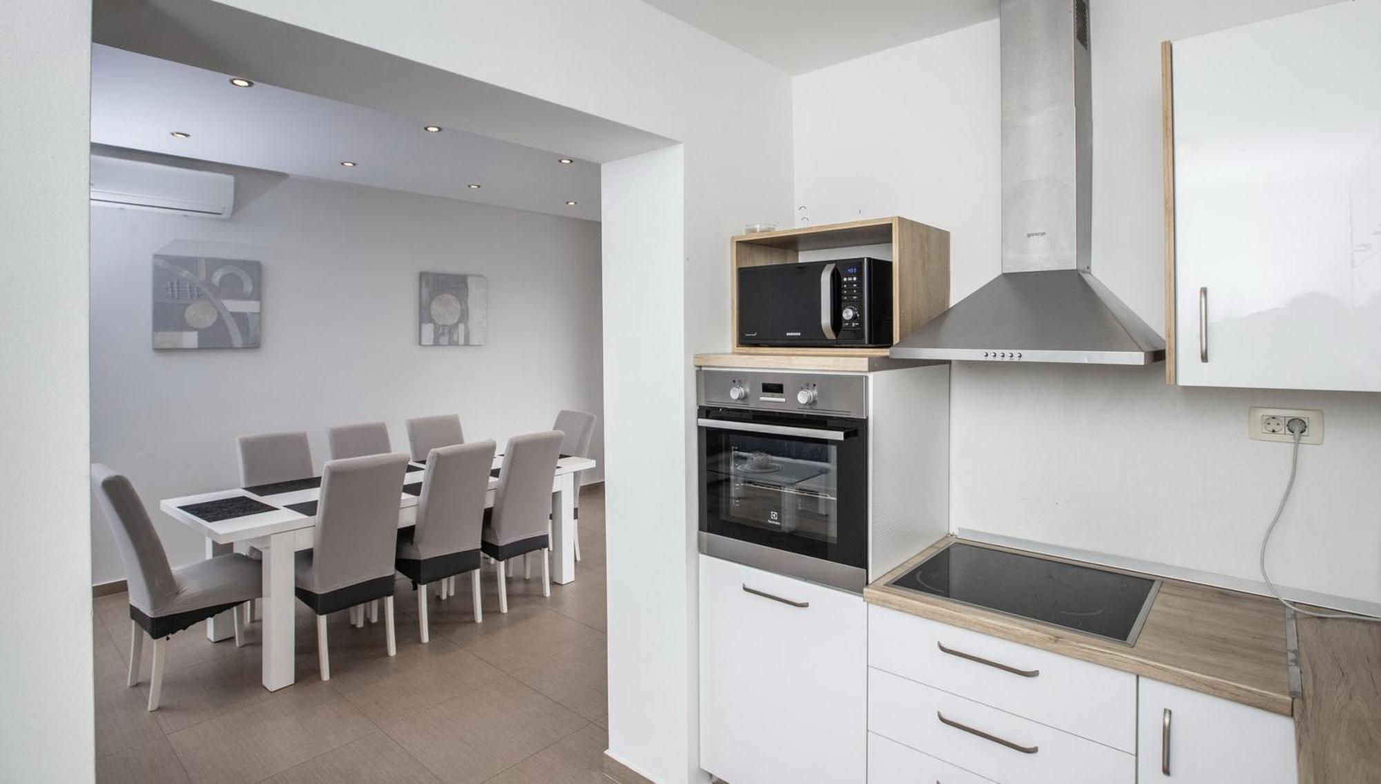 Andelka Apartment *