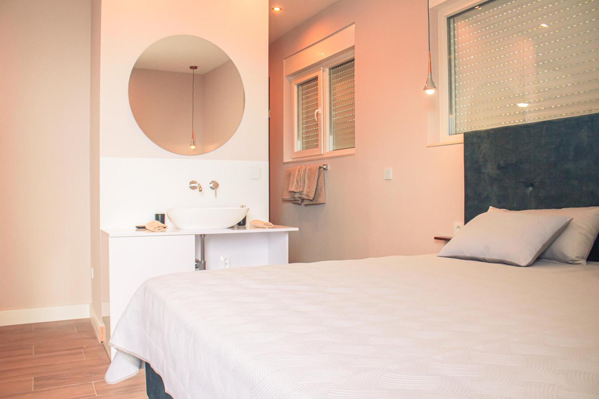 Gasthof Luxury Seaside House Noble- Location In Town