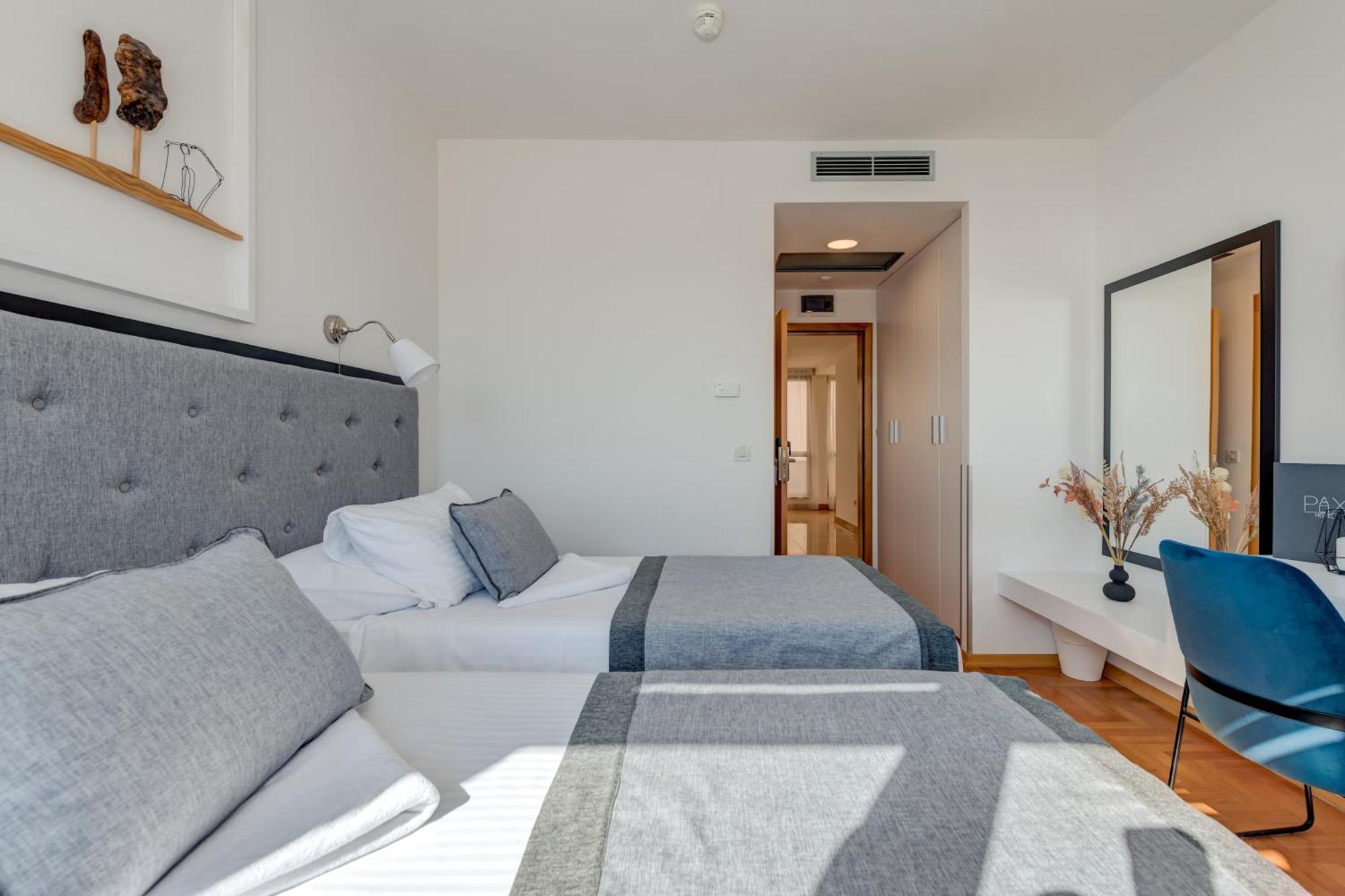 Pax Hotel 3*