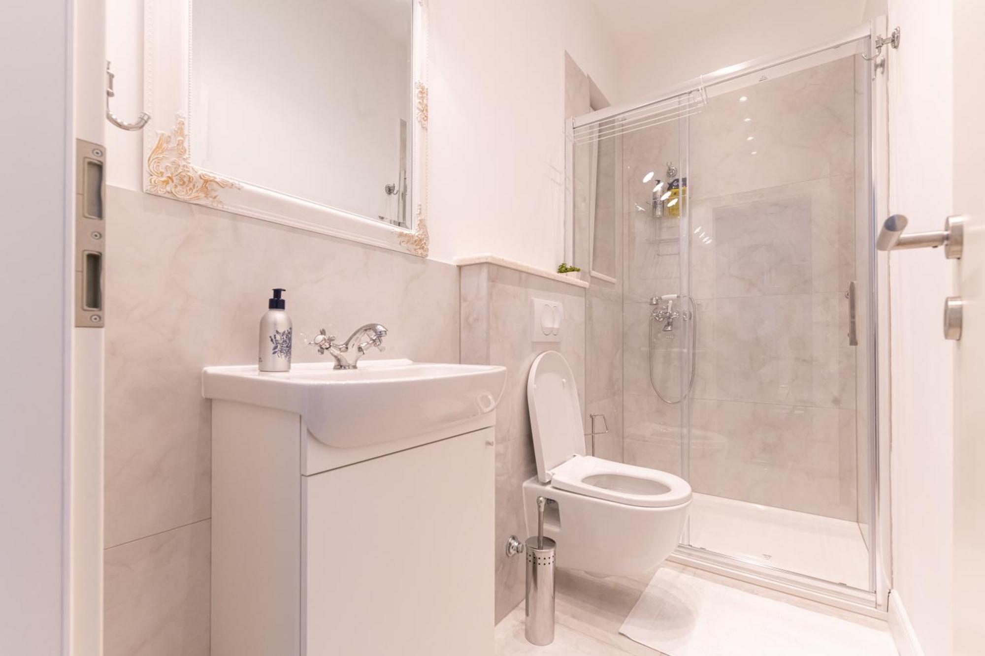 Finest Leonilda Guest house 4*