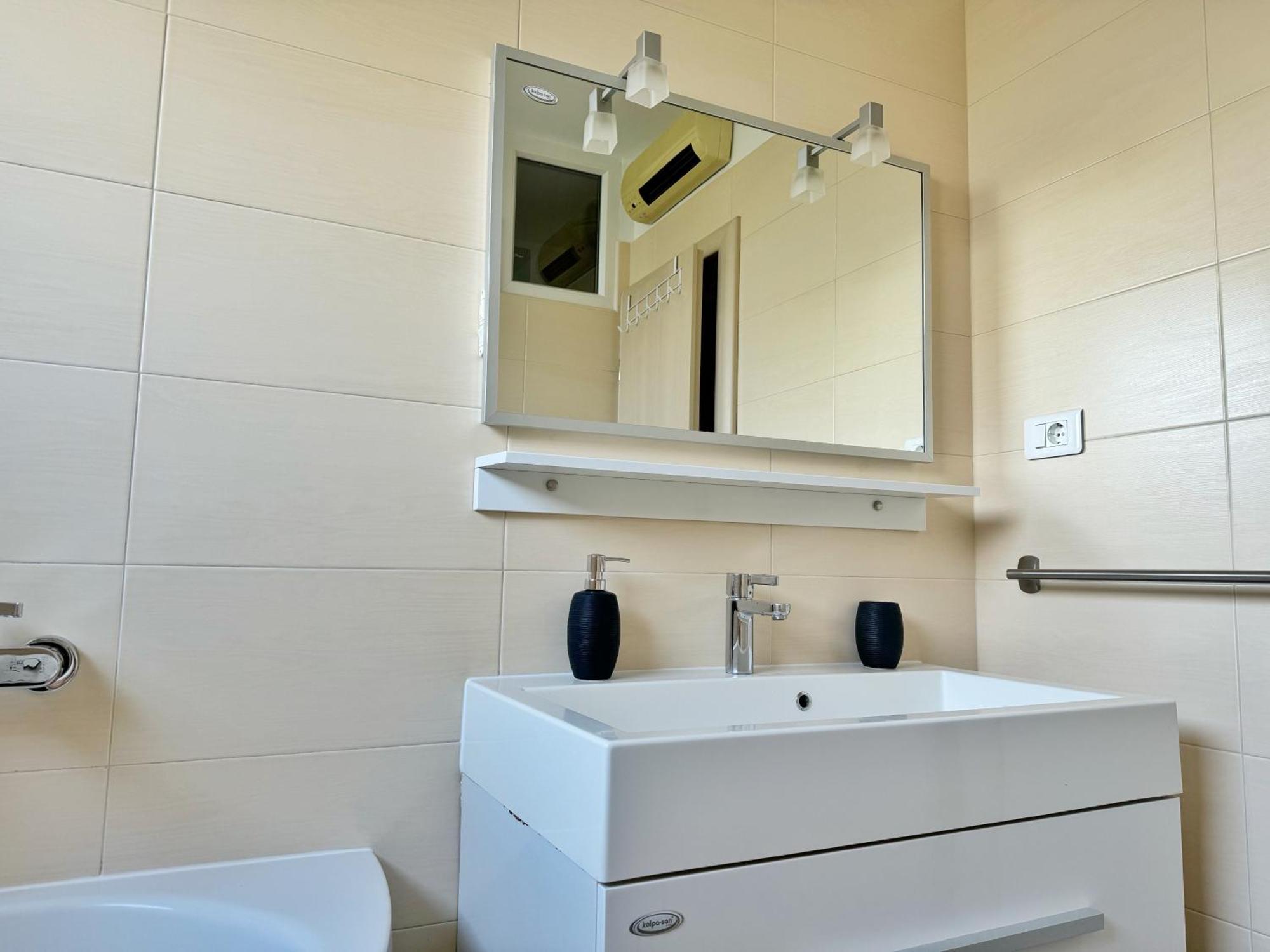 Premium Apartment