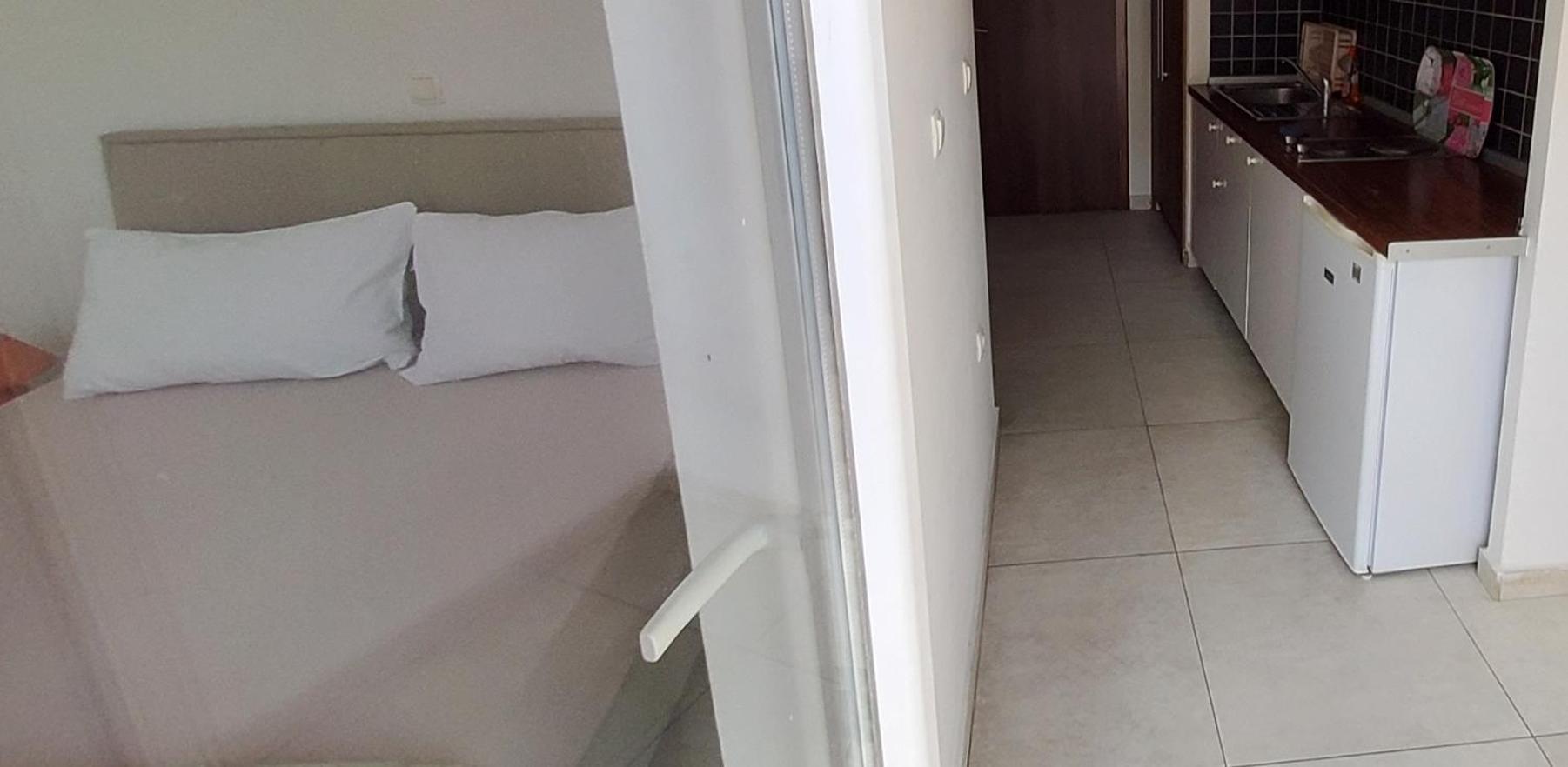 Apartment Holidays Budget 12