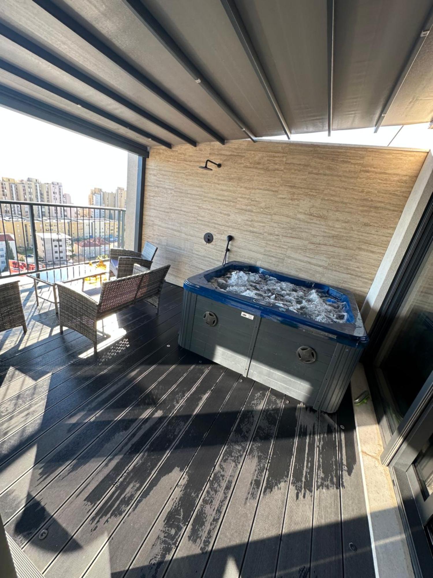 Magic View Penthouse Apartment