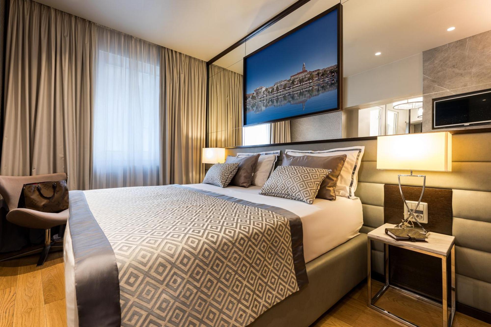 Fortuna Luxury 1 krevet i doručak 4*