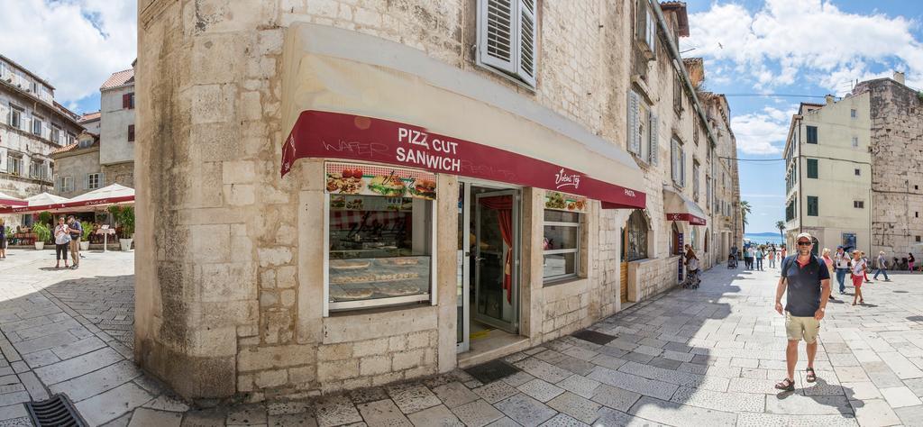 Hostel Downtown Split