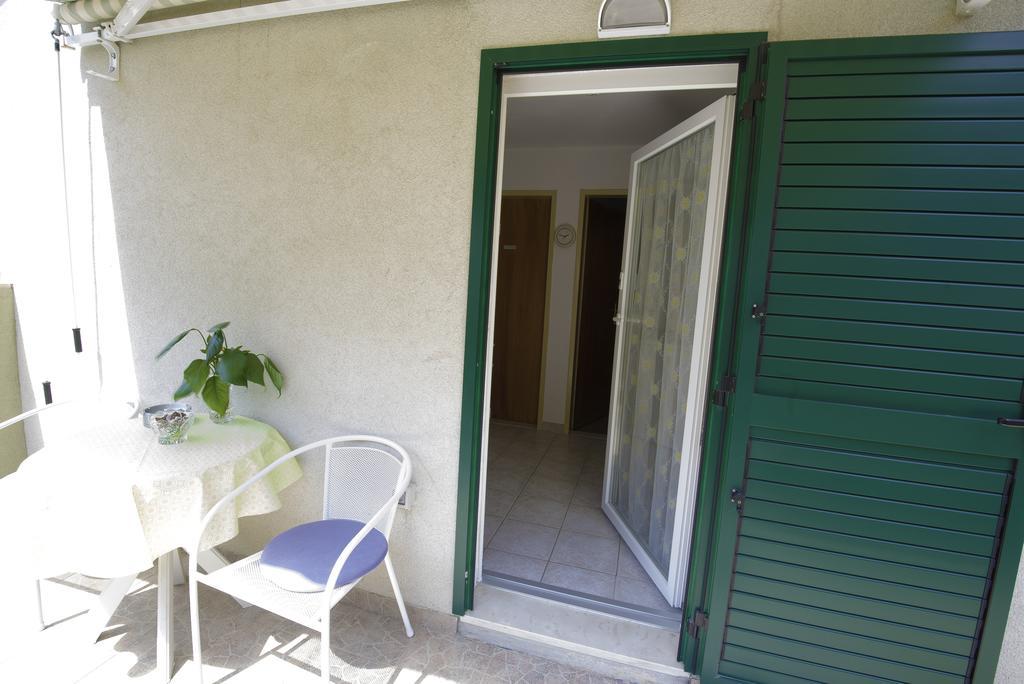 Charming With Balcony