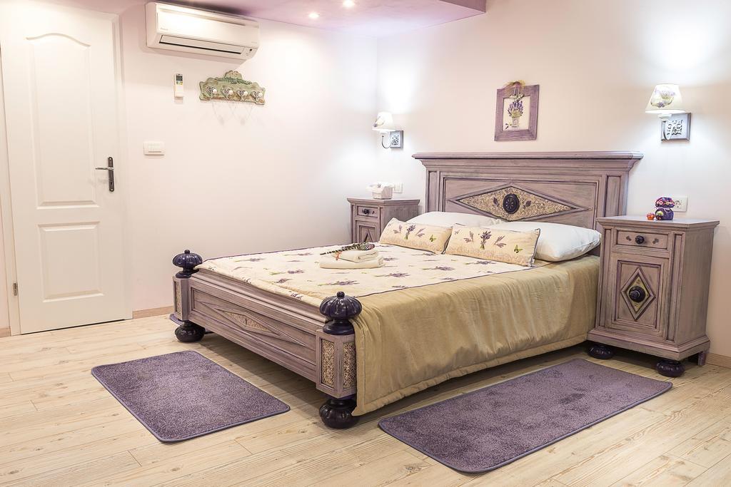 Boutique Cardea Split