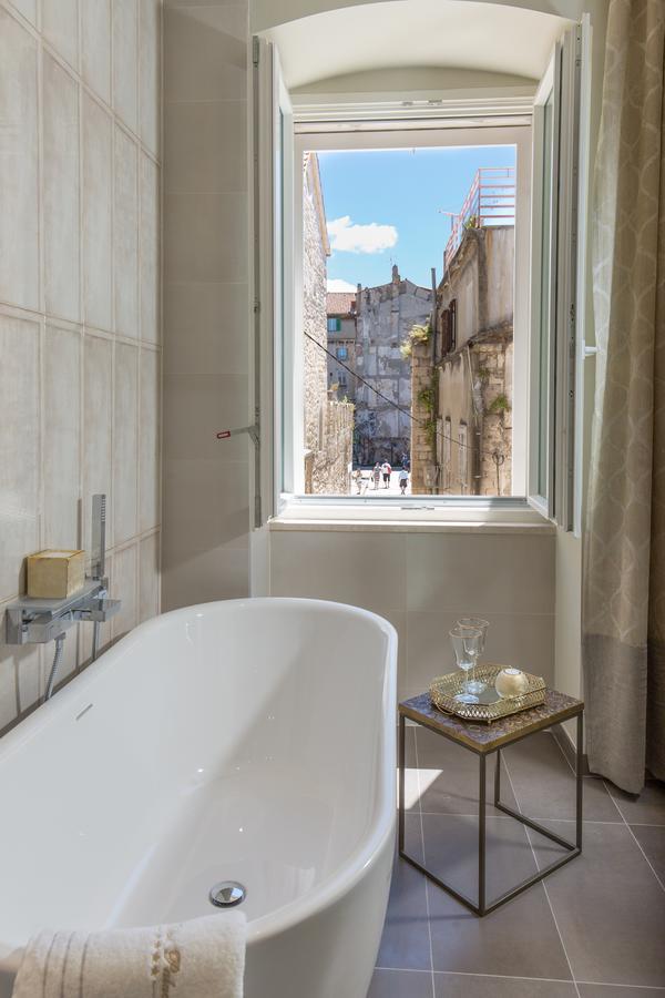 Guest house Riva Palace 4*