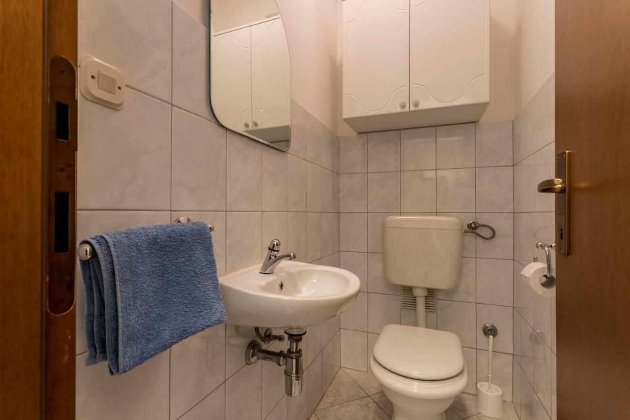 Split Central Apartment,Free Private Parking * Split