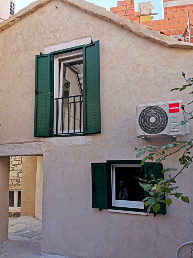 No.5 Luxury Appartement