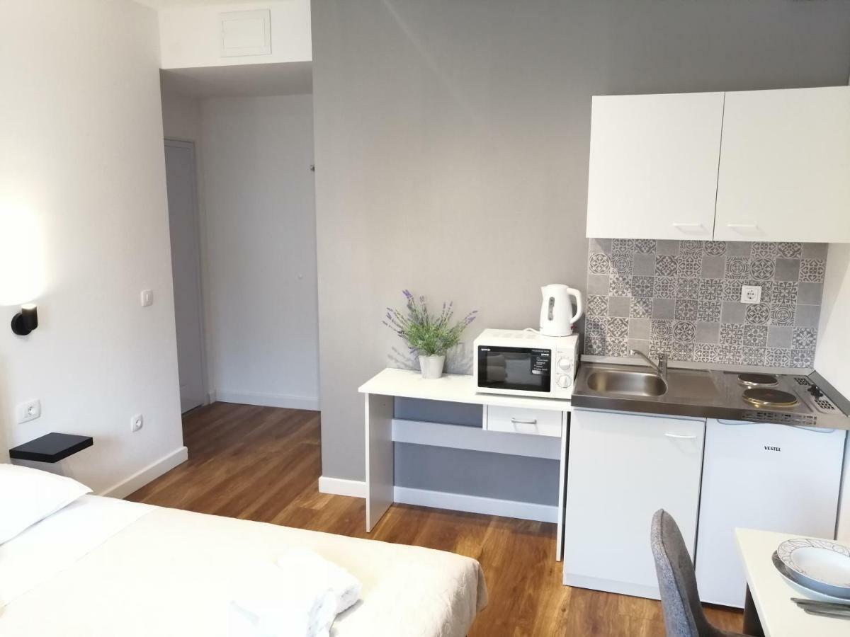 D-apartmentst Apartment Split