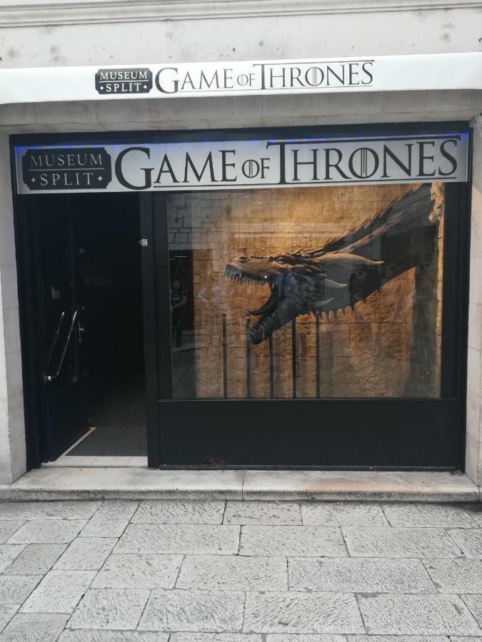 Fondo * Split