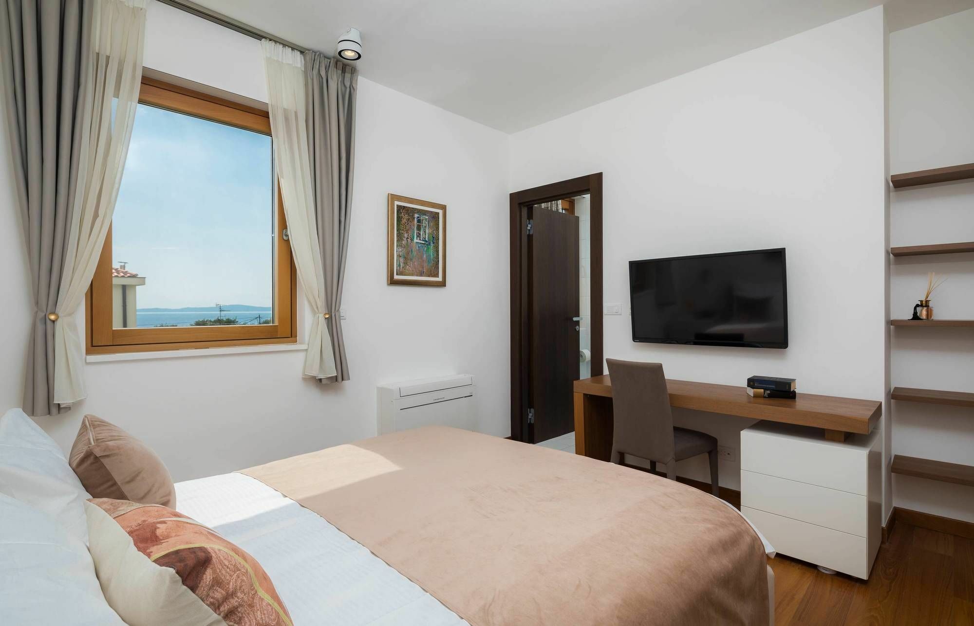 Guest house Alba 4*