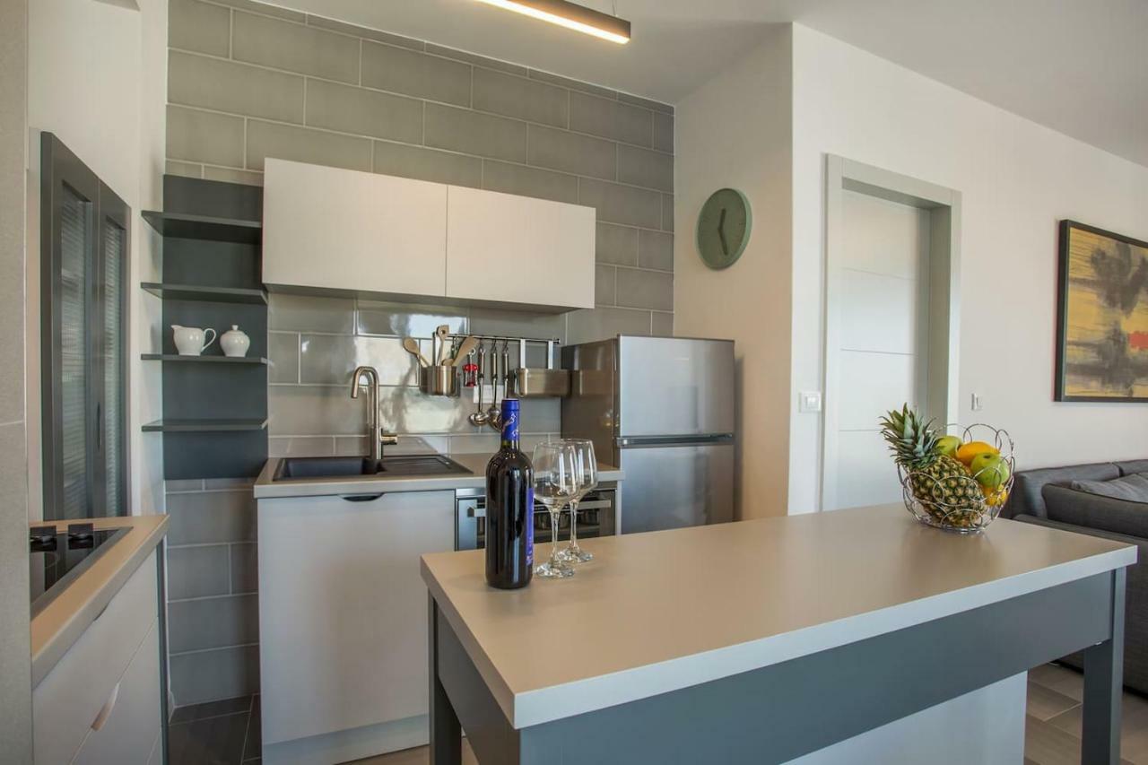 Luxury Marjan - Black Apartman *
