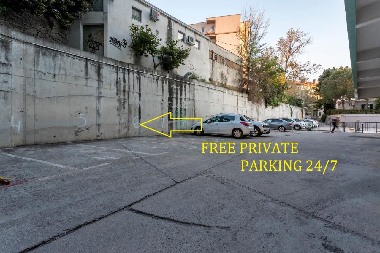 Split Central Apartment,Free Private Parking *