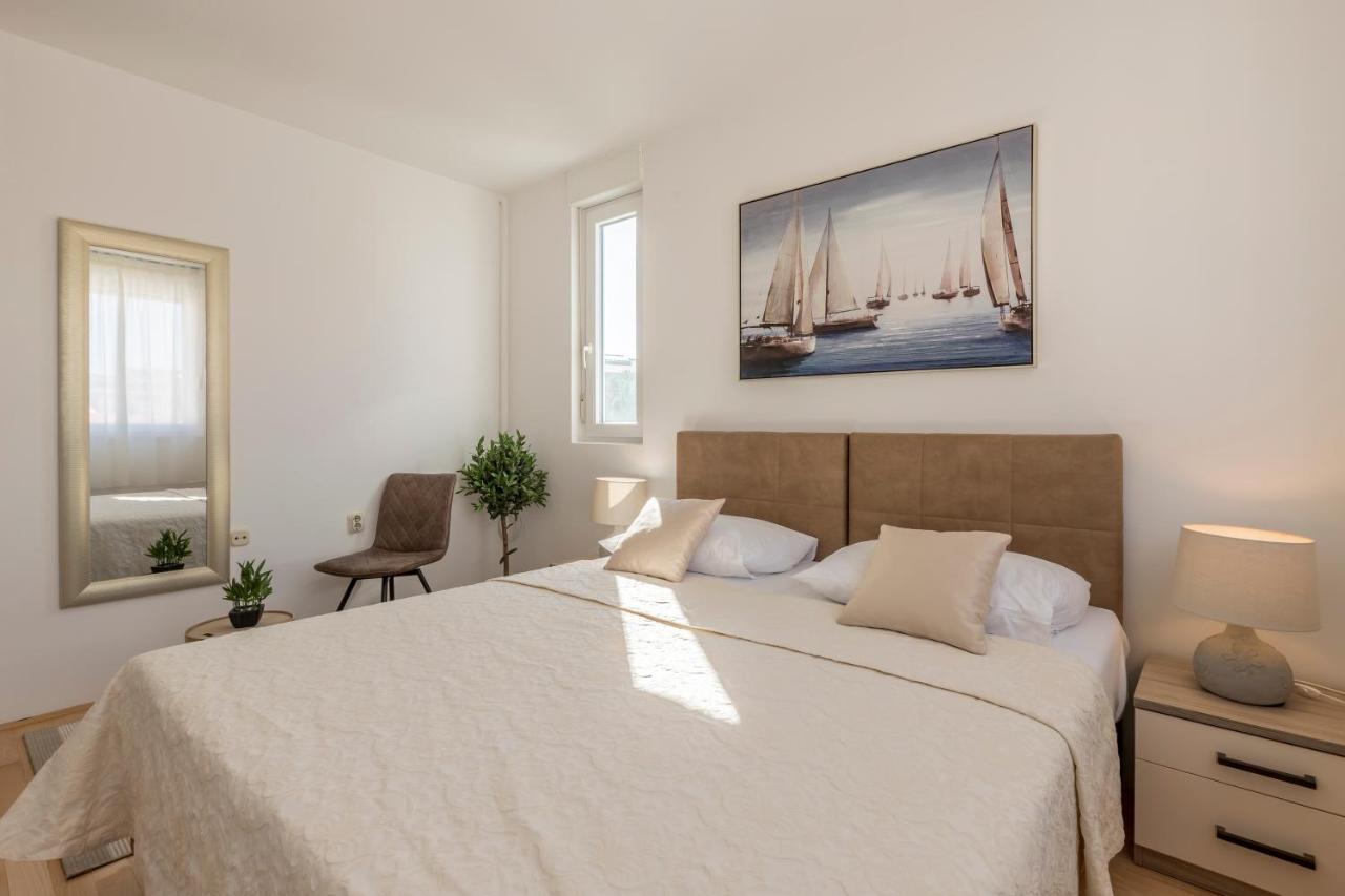 Split Central Apartment,Free Private Parking Apartment *
