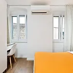 Dominus Apartment