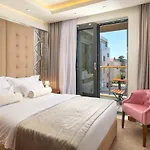 Time Boutique Hotel