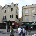 Apartment Lira