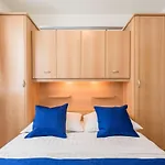 Apartment Blue Lagoon