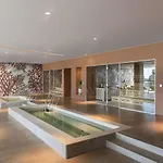 Luxury Seaside Apartment